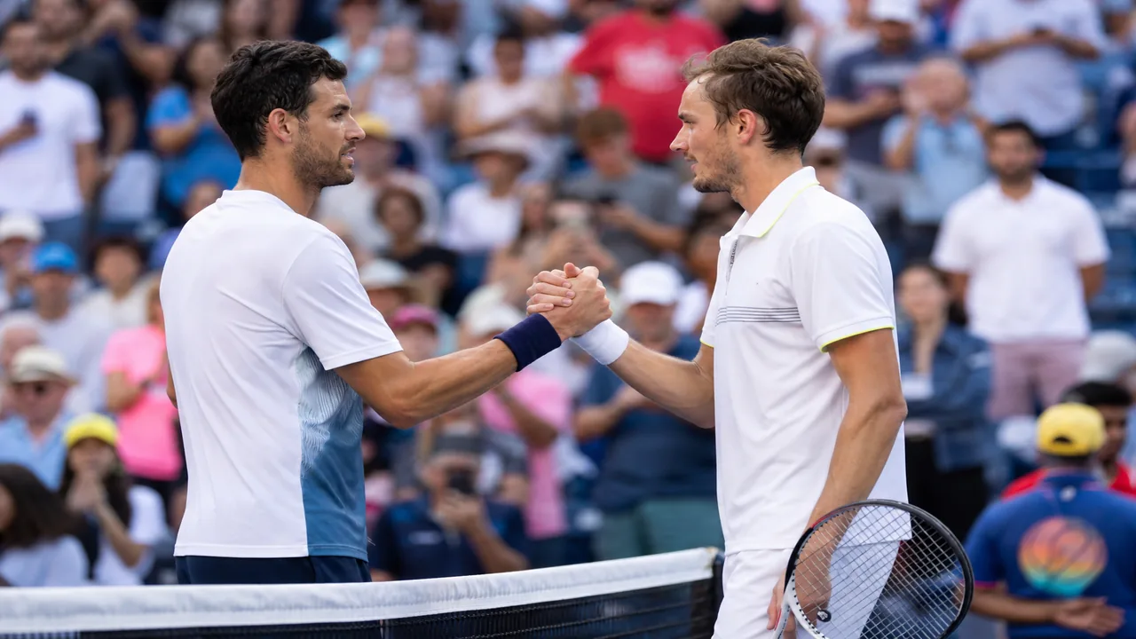 Poignée de main après un match de tennis